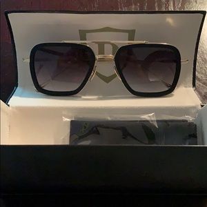 ❣️SOLD❣️ DITA Flight